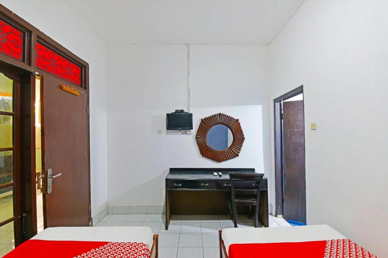 Oyo 3244 Grand Chandra Hotel دنباسار المظهر الخارجي الصورة